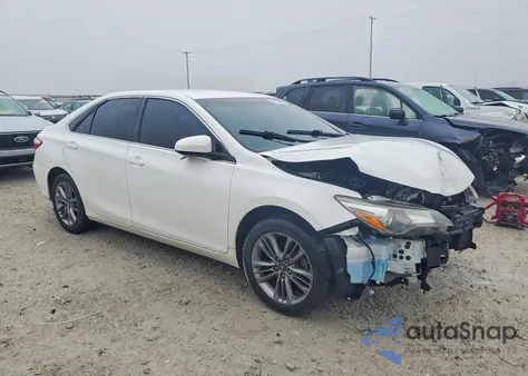 2017 Toyota Camry Le z USA, uszkodzony, nr VIN 4T1BF1FK7HU418982